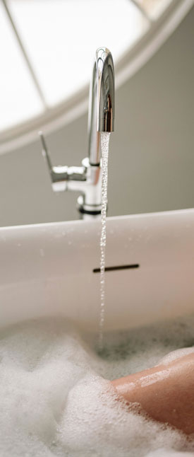 What are the classifications of toilet faucets?